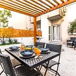 Apartment Olival Terrace | Lapa & Santos *