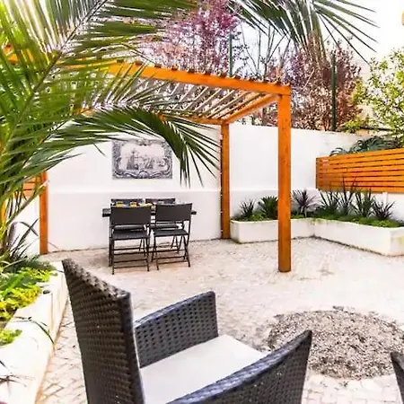 Santos Blue Tiles Apartment