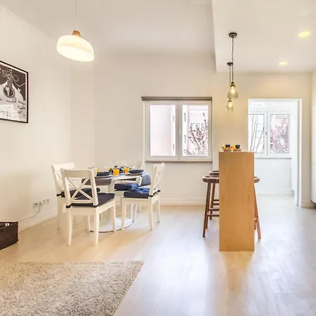Διαμέρισμα Olival Terrace | Lapa & Santos Lisboa