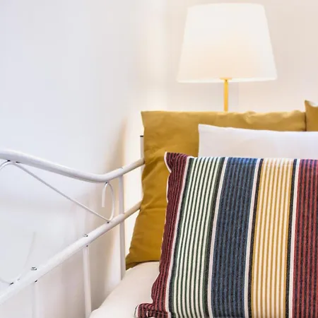 Olival Terrace | Lapa & Santos شقة Lisboa